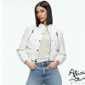 Alice + Olivia **NWT** Ria Vegan Leather Moto Jacket in Off White